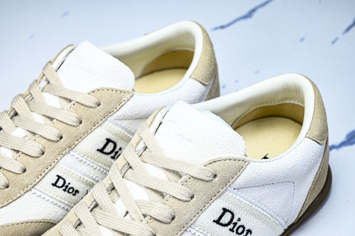 D10r Ribbon Sneaker