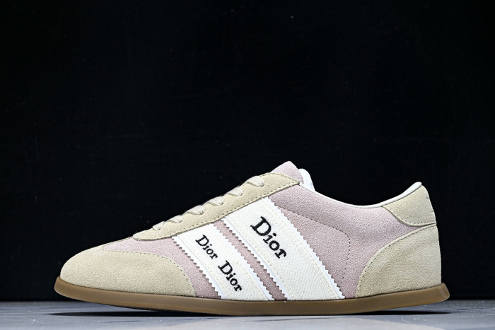 D10r Ribbon Sneaker