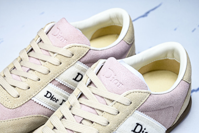 D10r Ribbon Sneaker