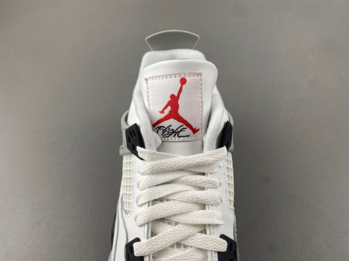 Air Jordan 4 “White Cement” 2025 FV5029-100