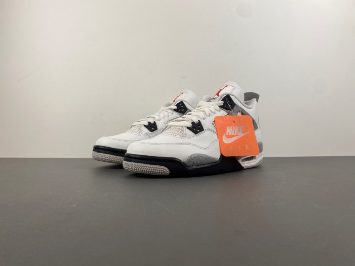 Air Jordan 4 “White Cement” 2025 FV5029-100