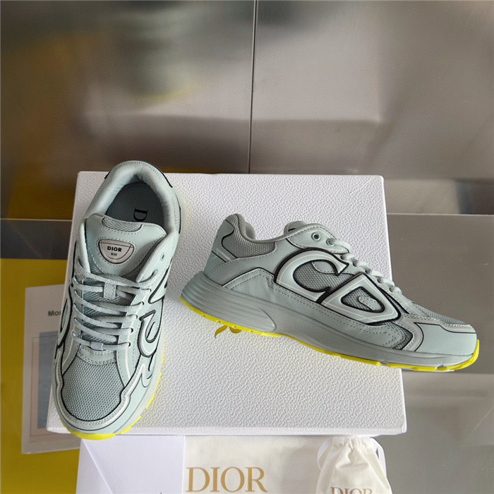 D*or b30 sneaker