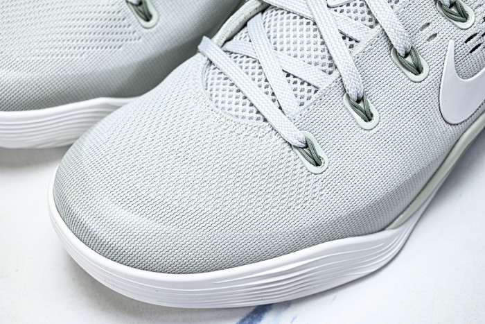 Nike Kobe 9 EM Low Protro Light Silver Steam IH1401-003