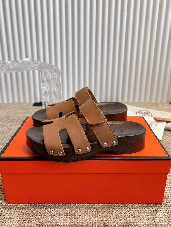 HER*MES SLIDES