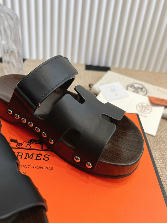 HER*MES SLIDES