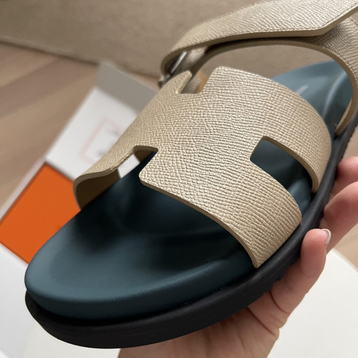 HER*MES SLIDES