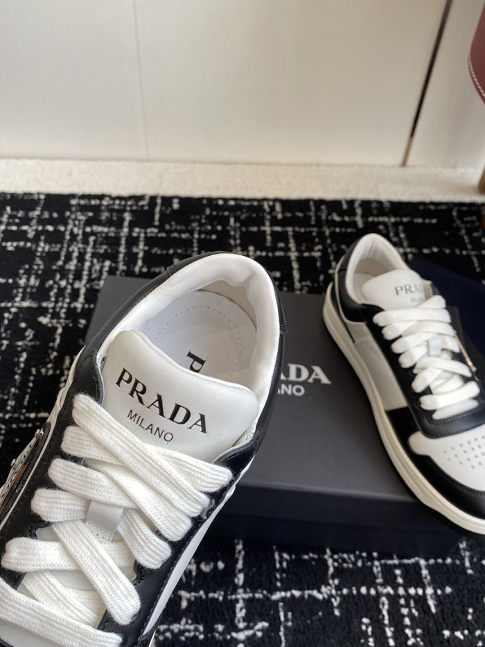 Pra*a Downtown Sneaker