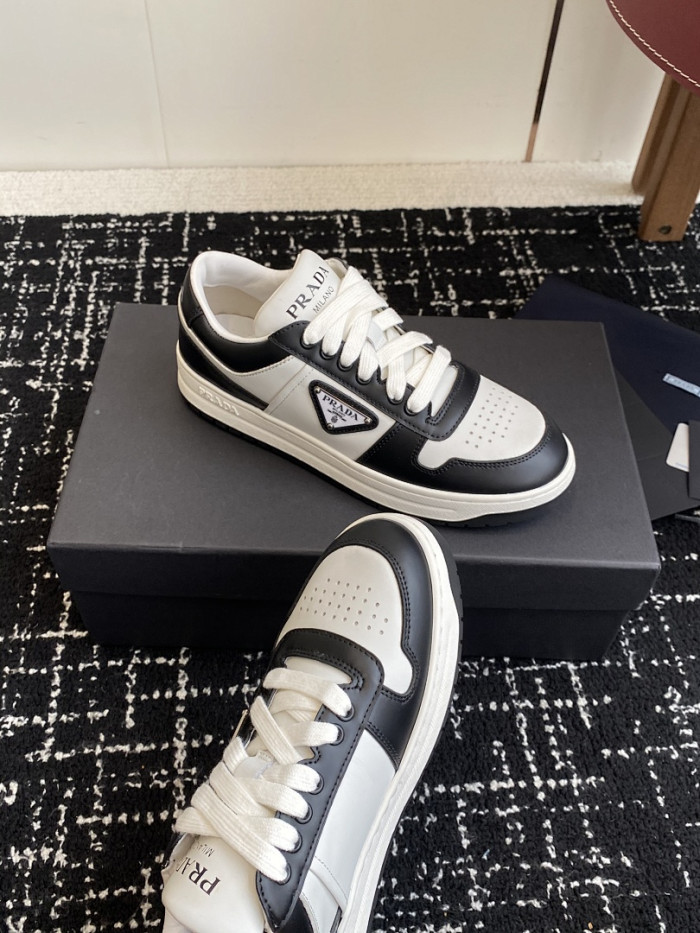 Pra*a Downtown Sneaker