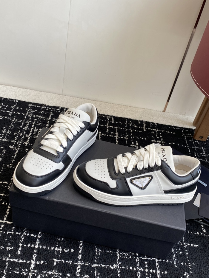 Pra*a Downtown Sneaker