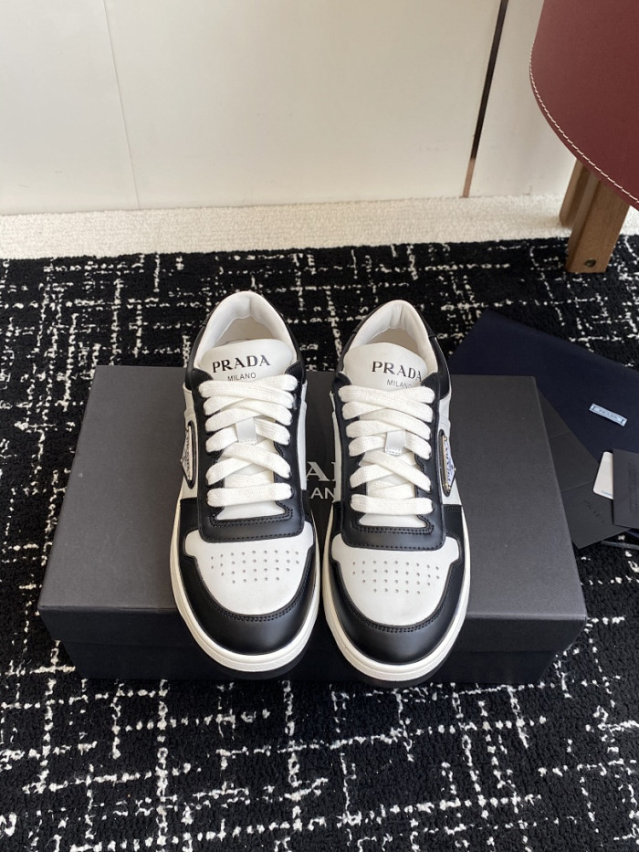 Pra*a Downtown Sneaker