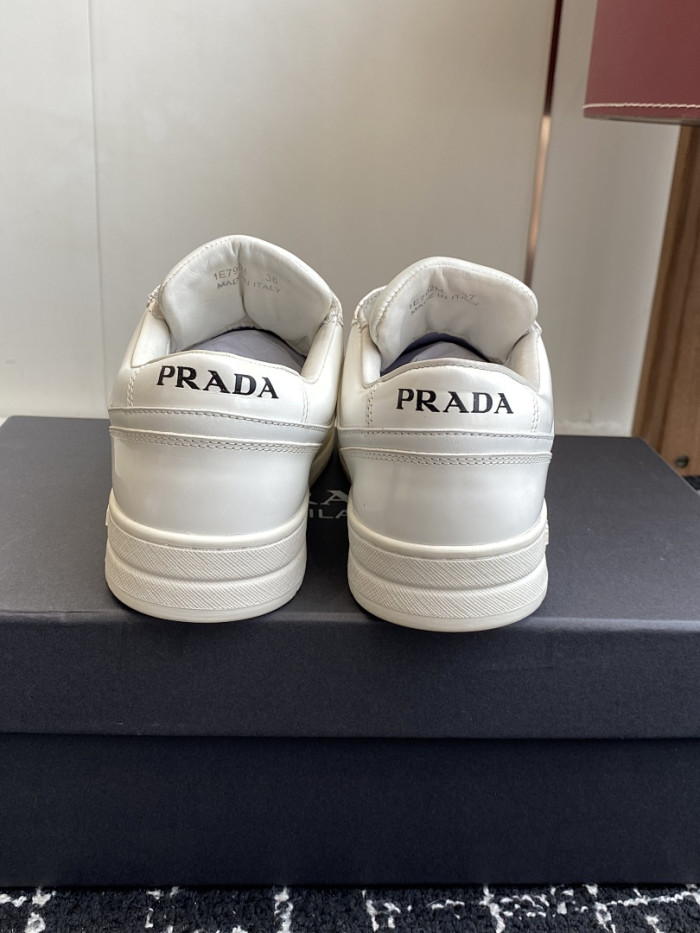 Pra*a Downtown Sneaker