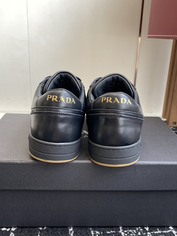 Pra*a Downtown Sneaker
