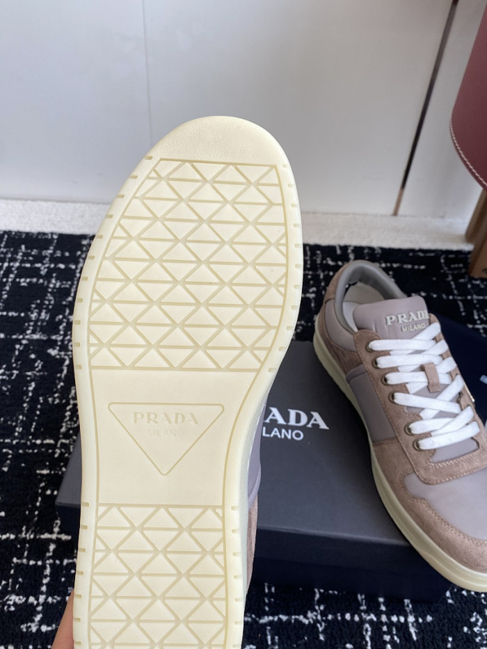 Pra*a Downtown Sneaker