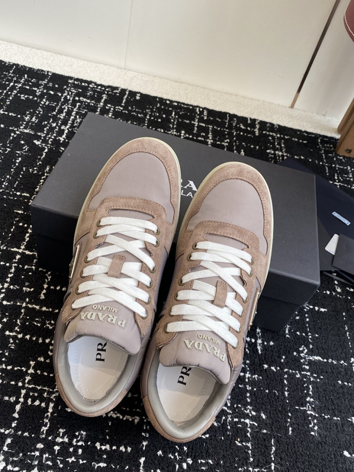 Pra*a Downtown Sneaker