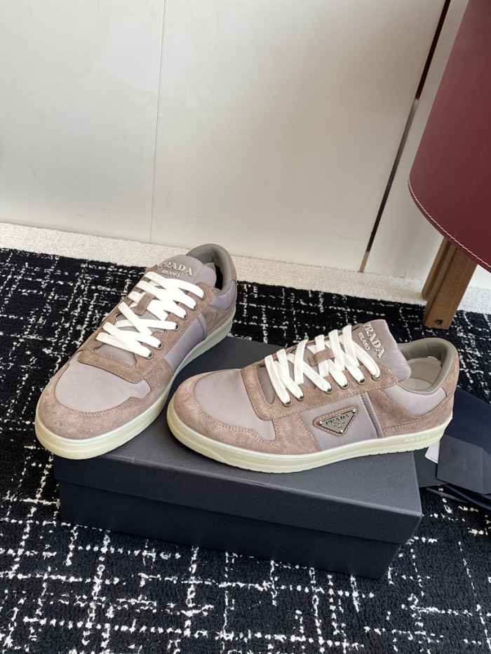 Pra*a Downtown Sneaker