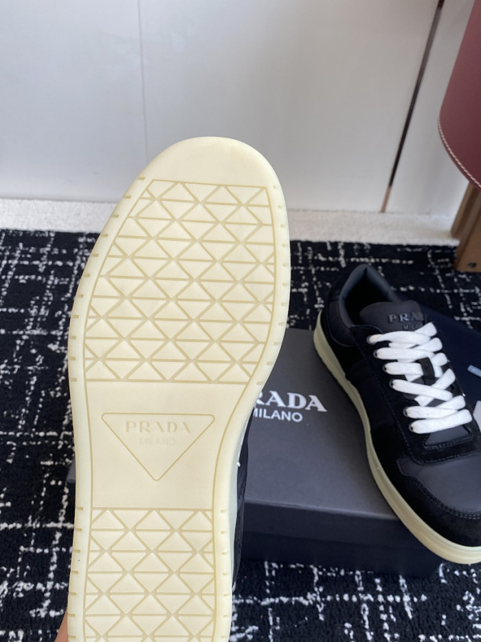 Pra*a Downtown Sneaker
