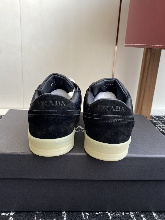 Pra*a Downtown Sneaker
