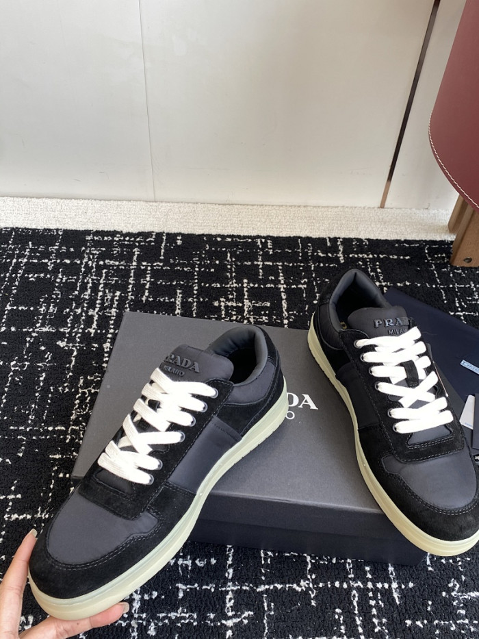 Pra*a Downtown Sneaker