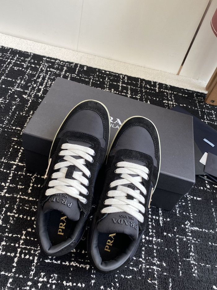 Pra*a Downtown Sneaker