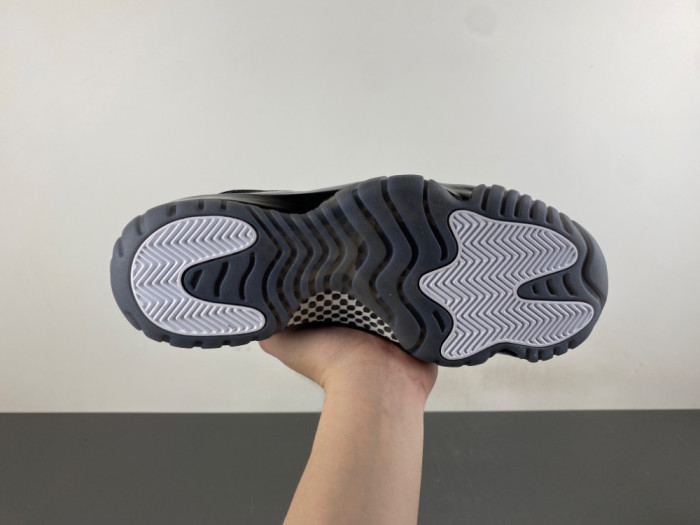 Jordan 11 Pack Expected Fall X COMME des GARÇONS IV7639-001
