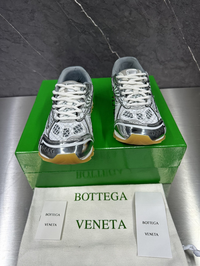 bo*ttega Ve*ne*ta sneaker