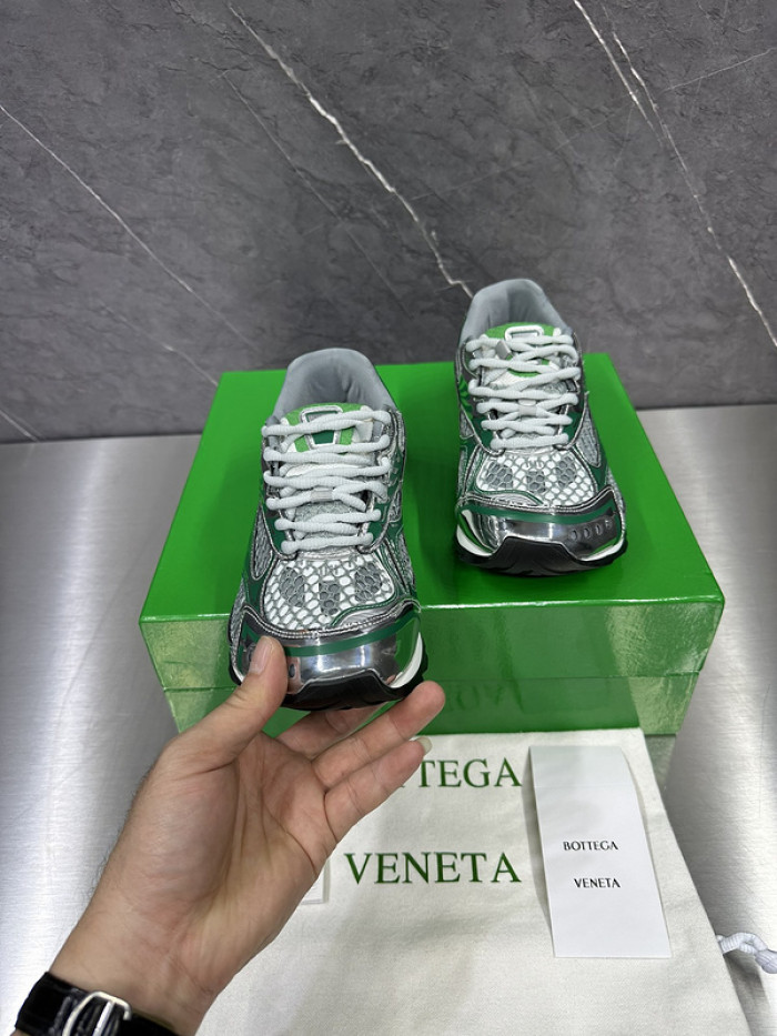 bo*ttega Ve*ne*ta sneaker