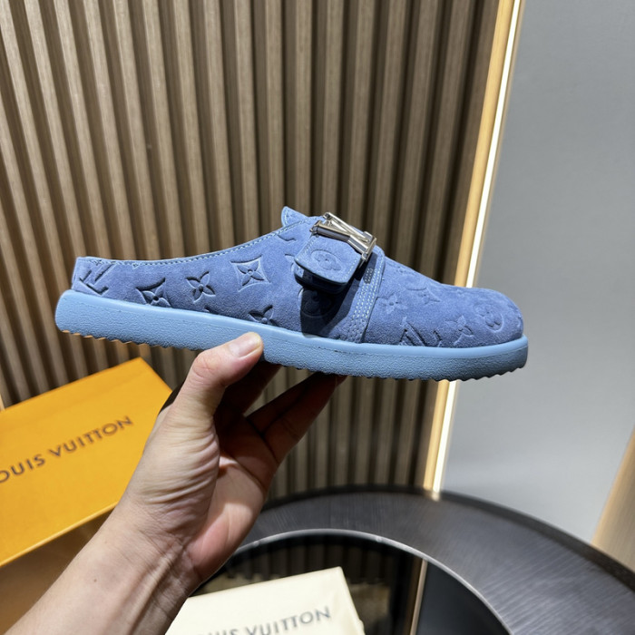 LV SANDALS