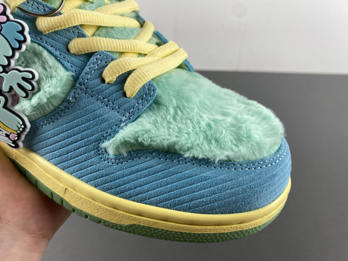 nike sb dunk low verdy visty fn6040-400