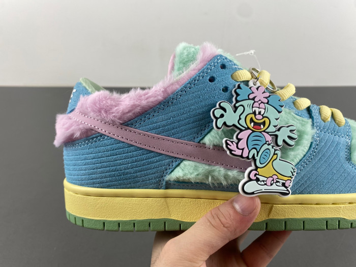 nike sb dunk low verdy visty fn6040-400