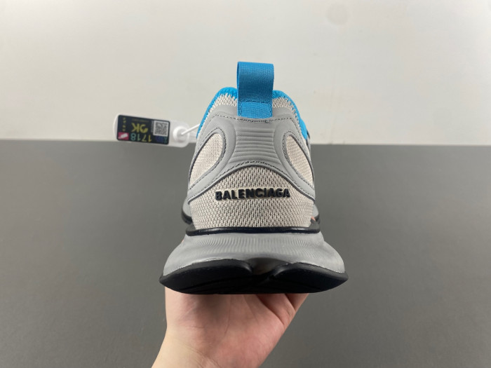 Ba*len*cia*ga runner