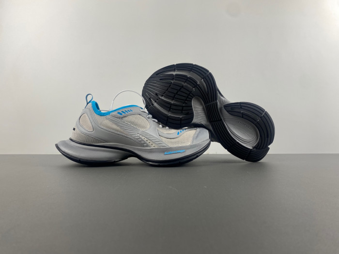 Ba*len*cia*ga runner