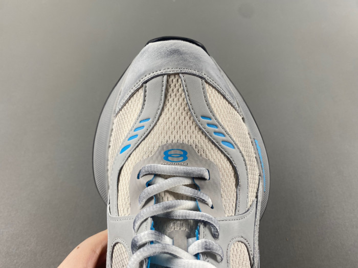 Ba*len*cia*ga runner