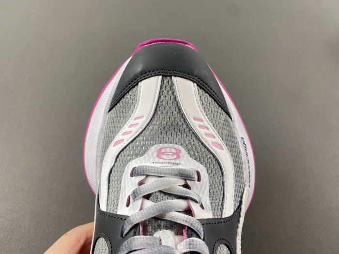Ba*len*cia*ga runner