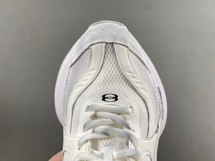 Ba*len*cia*ga runner