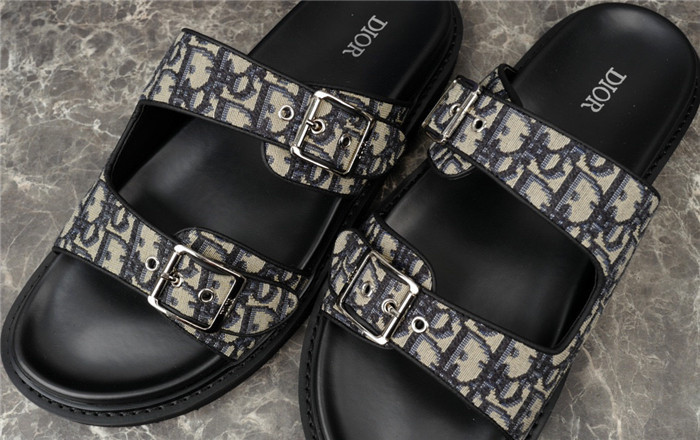 D*or aqua sandal