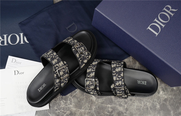 D*or aqua sandal
