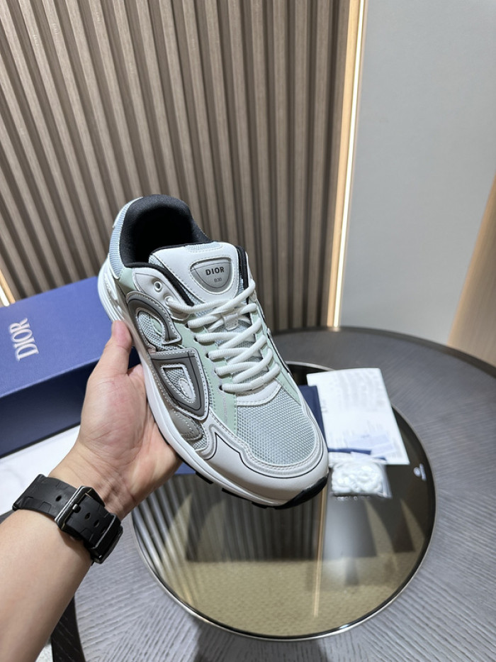 D*or b30 sneaker
