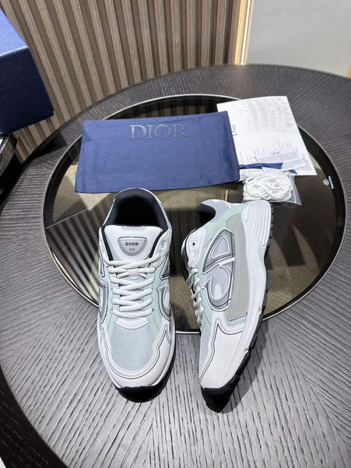 D*or b30 sneaker