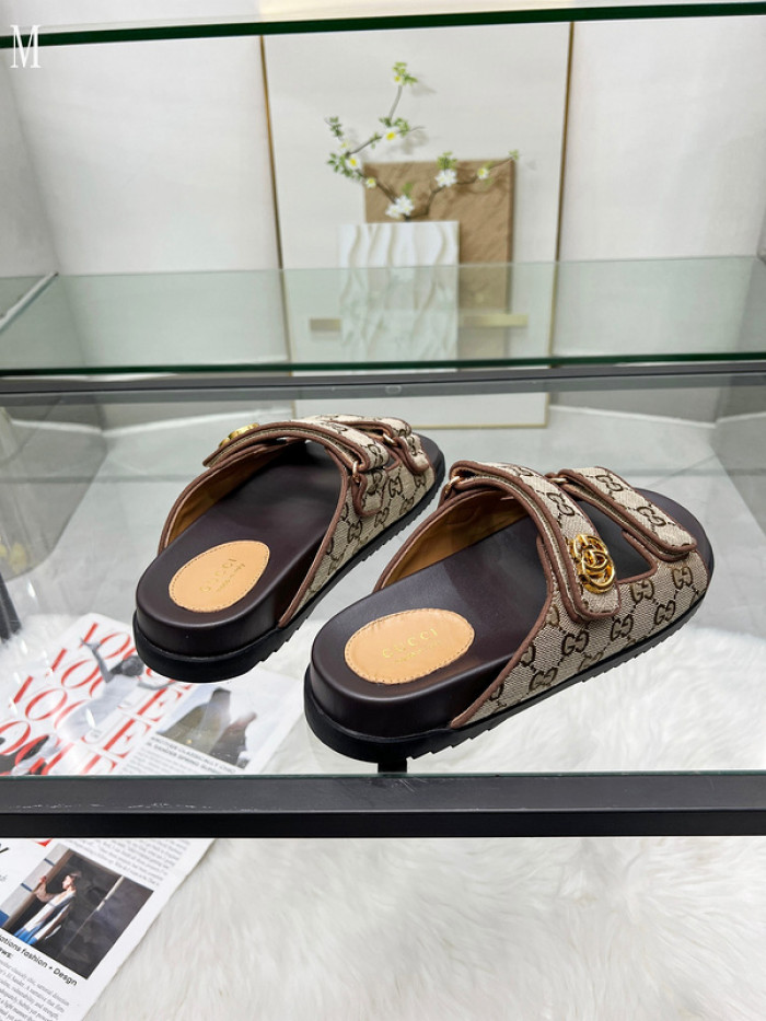 GUCC SANDALS