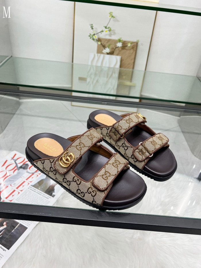 GUCC SANDALS