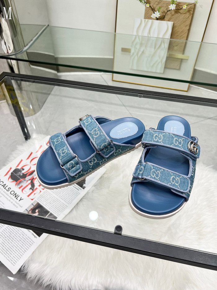 GUCC SANDALS