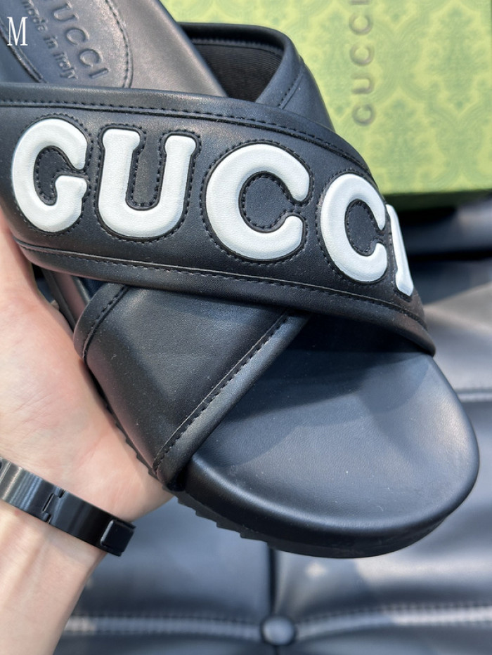 GUCC SANDALS