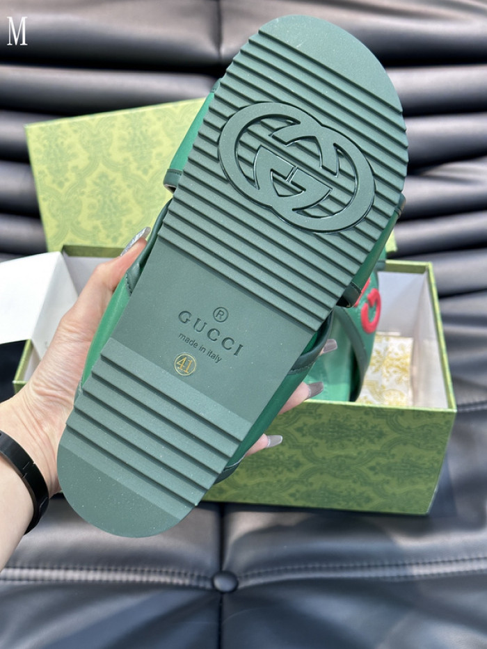 GUCC SANDALS