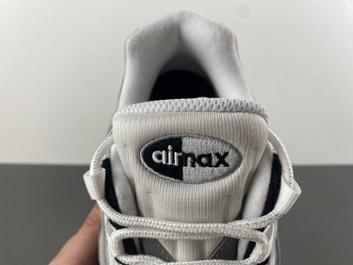Nike Air Max 95 SP AT2865-003