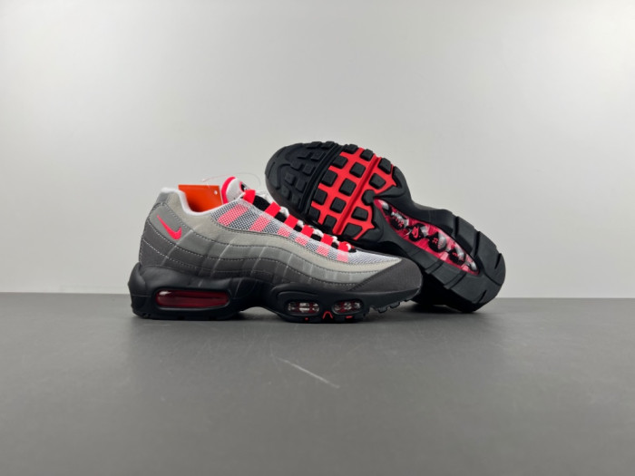 Nike Air Max 95 SP AT2865-100