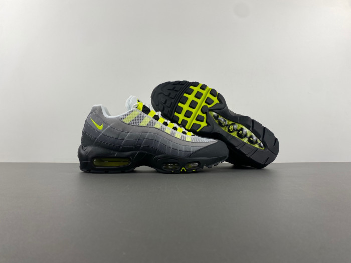 Nike Air Max 95 SP CT1689-001