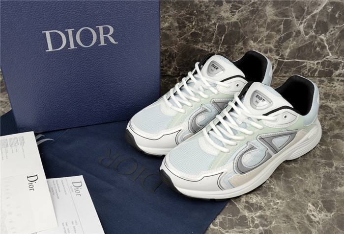 D*or b30 sneaker