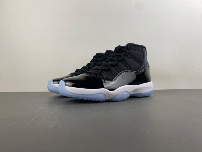 Jordan 11 Retro Space Jam (2026) CT8012-900