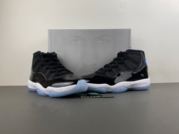 Jordan 11 Retro Space Jam (2026) CT8012-900