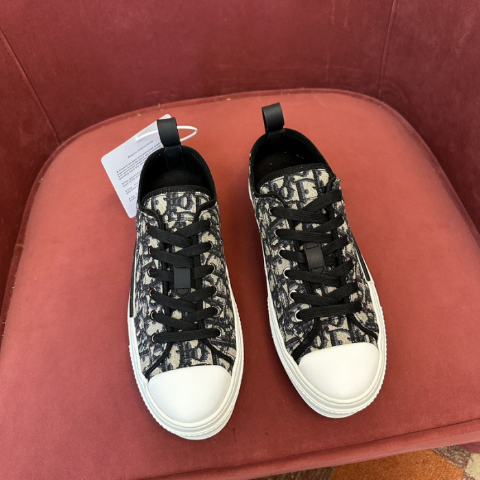 DIOR B23 Oblique Sneaker